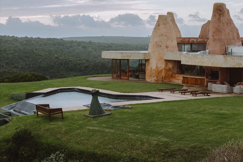 The pool and lodge at Sandcastle, South Africa