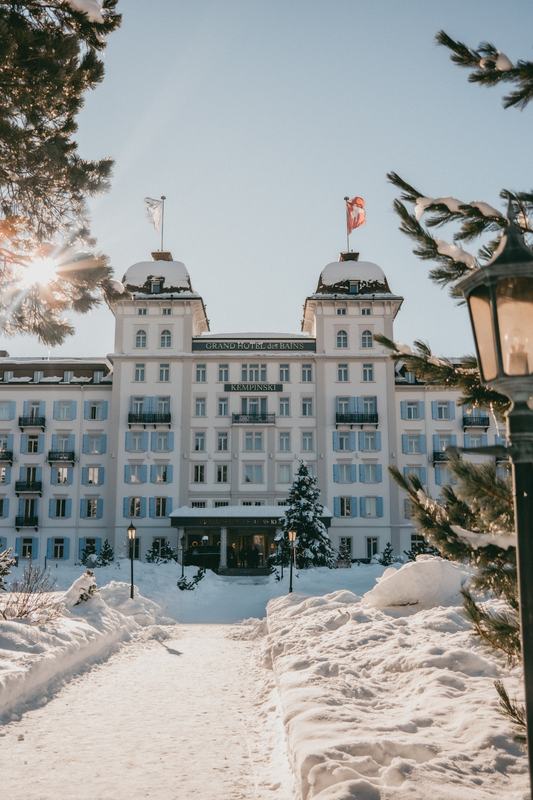 Eminence &times; Kempinski, photograph 1